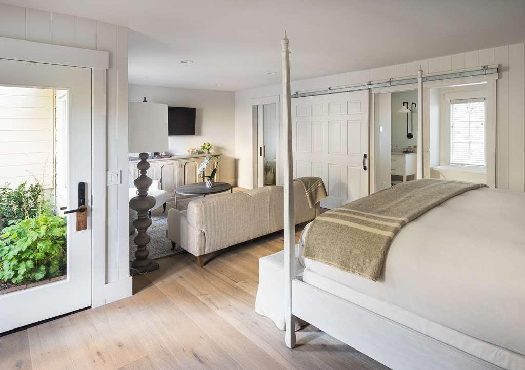 Farmhouse Inn Forestville Δωμάτιο φωτογραφία